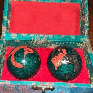 Vintage Baoding chime balls for stress relief and reduced pain